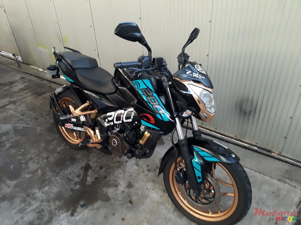 2017' Bajaj Pulsar photo #1