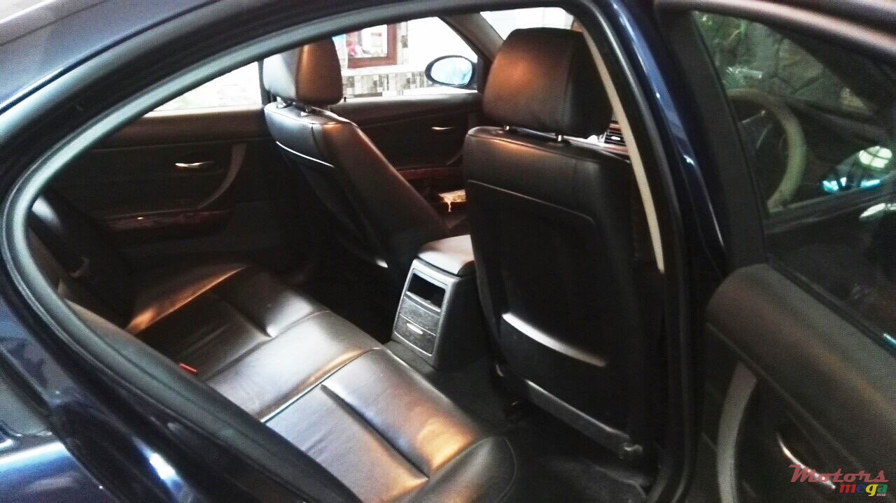 2006' BMW 316 photo #4