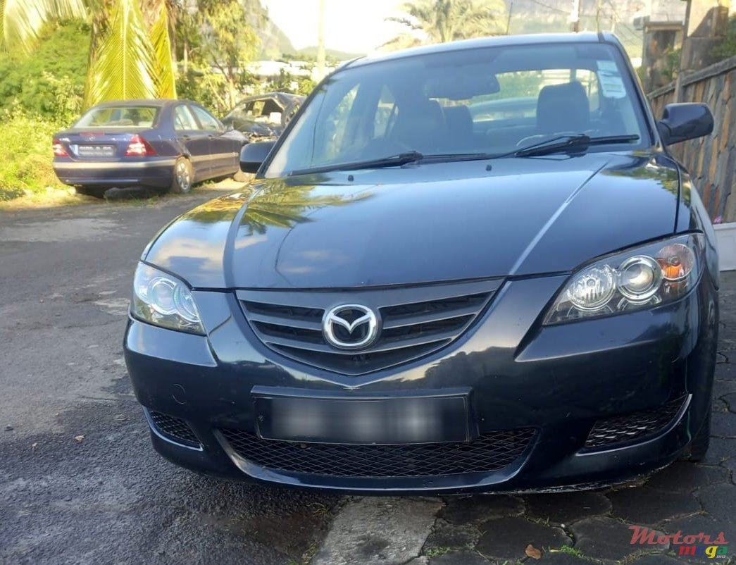 2005' Mazda photo #3