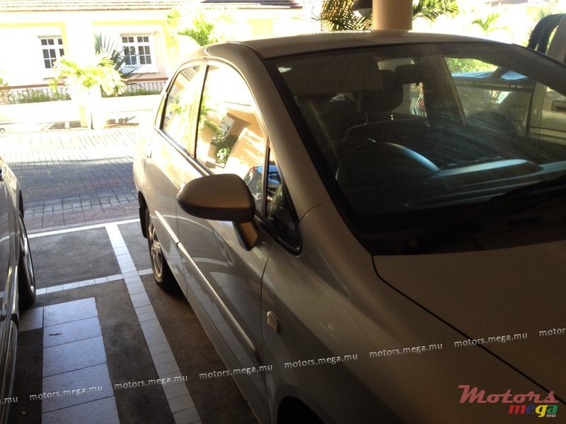 2007' Honda City photo #3