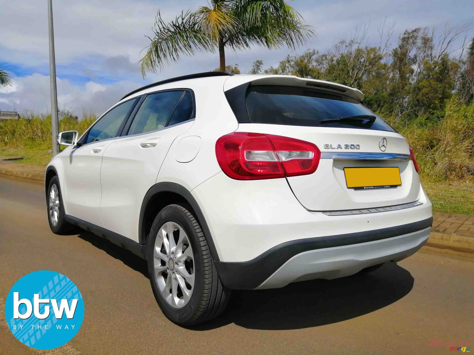 2016' Mercedes-Benz GLA-Class photo #3