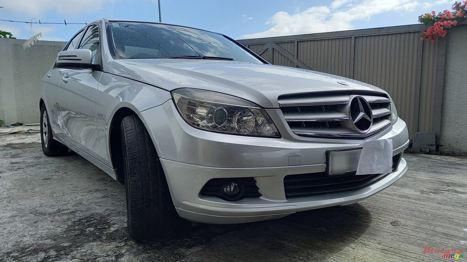 2009' Mercedes-Benz C 180 photo #2