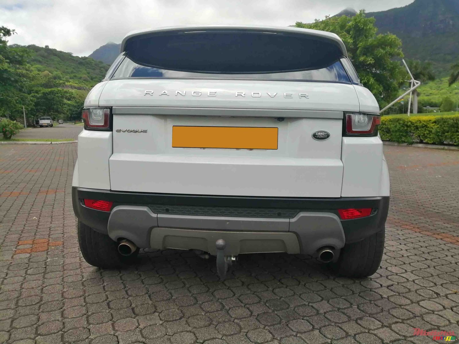 2016' Land Rover Range Rover Evoque photo #6