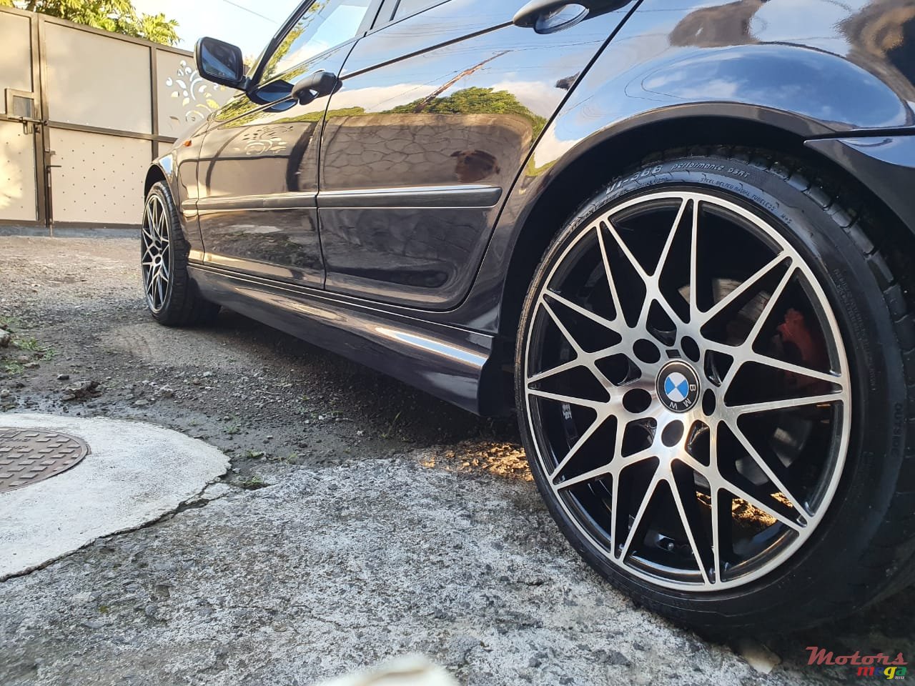 2002' BMW 3 Series E46 2000-2005 photo #3