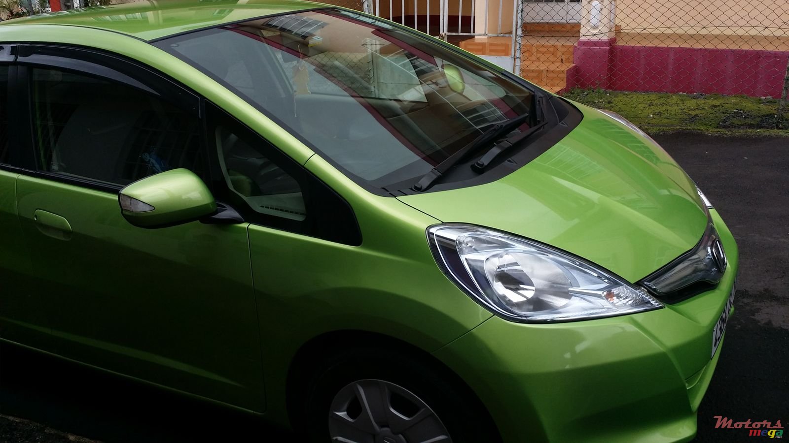 2011' Honda Fit photo #1