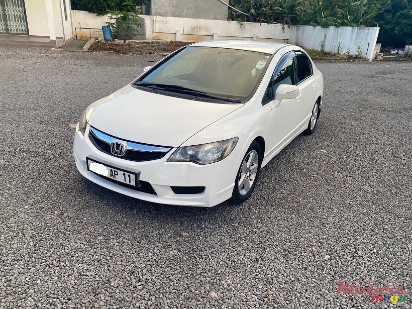 2011' Honda Civic FD4 Auto 1.6L photo #2