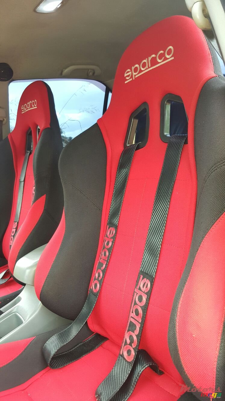 2005' Mitsubishi Lancer X Sportback Evolution photo #5