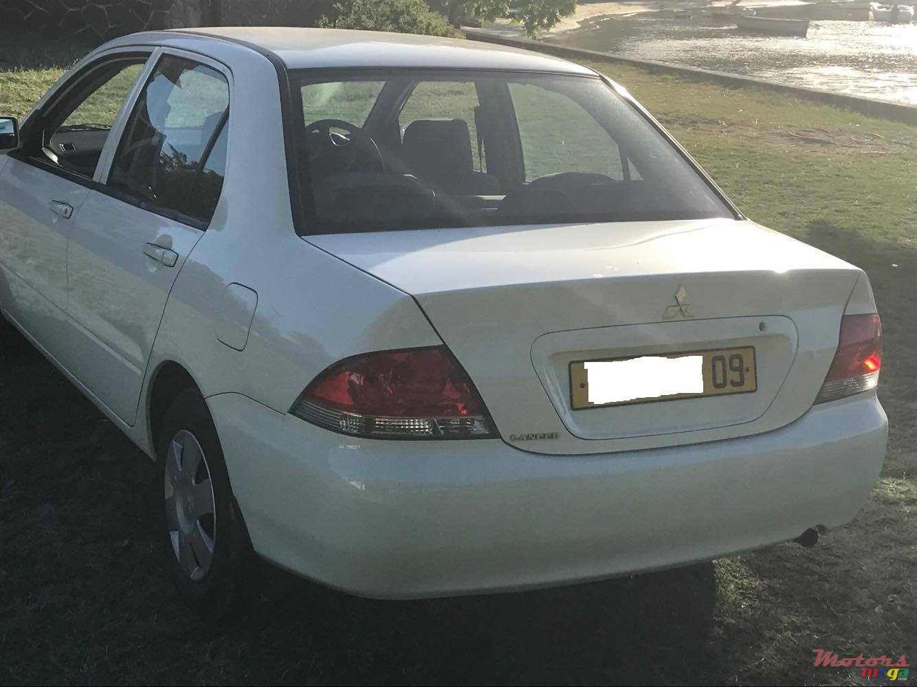 2009' Mitsubishi Lancer photo #1