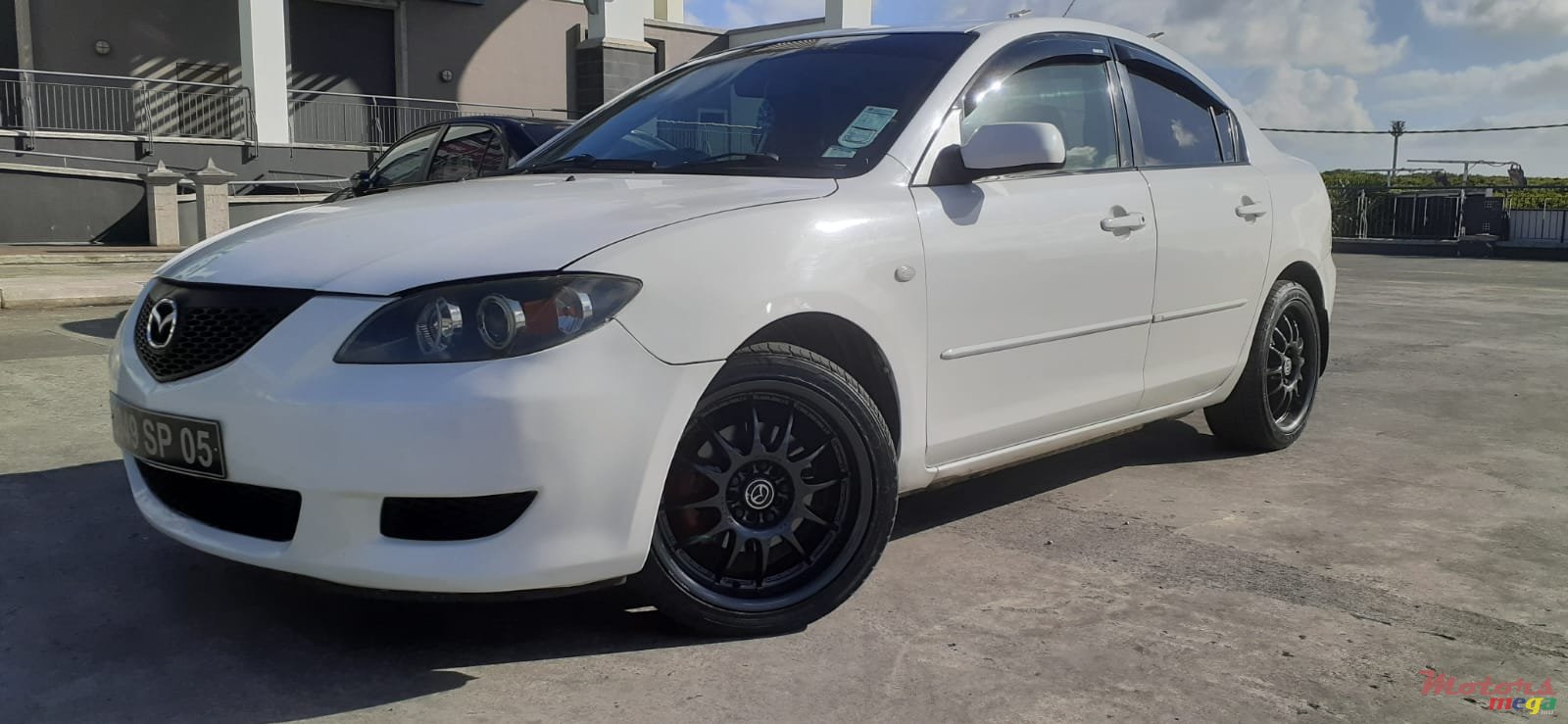 2005' Mazda 3 Manual photo #4