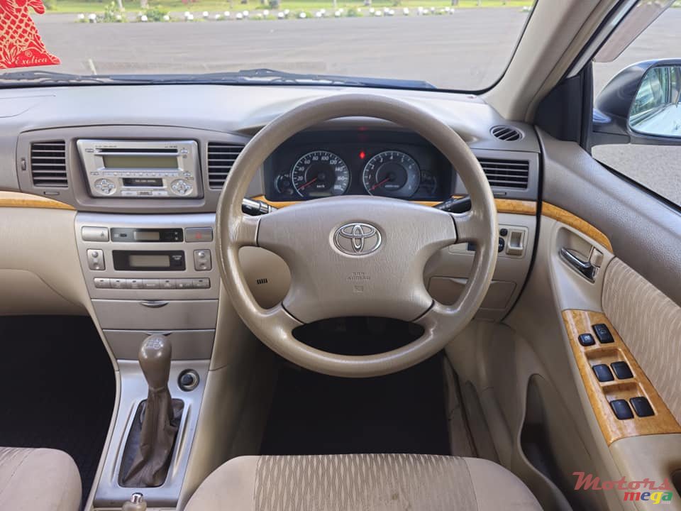 2006' Toyota Corolla NZE121 photo #5