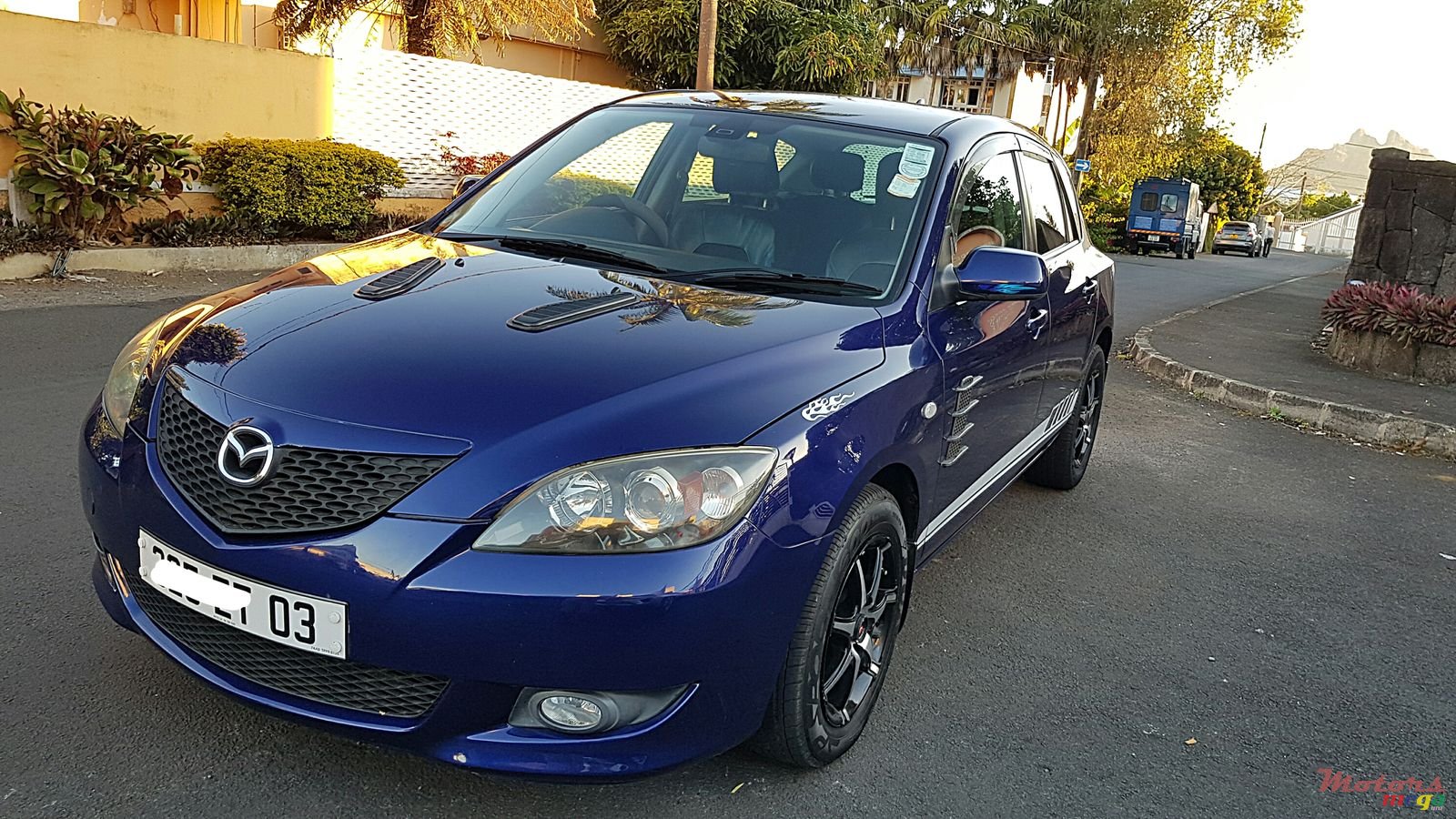 2003' Mazda Axela Automatic photo #3