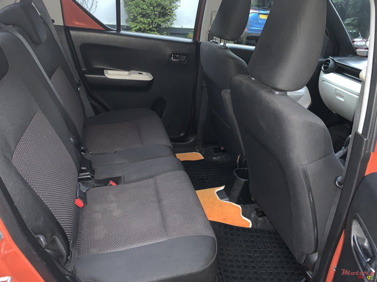 2016' Suzuki Ignis Hybrid photo #5