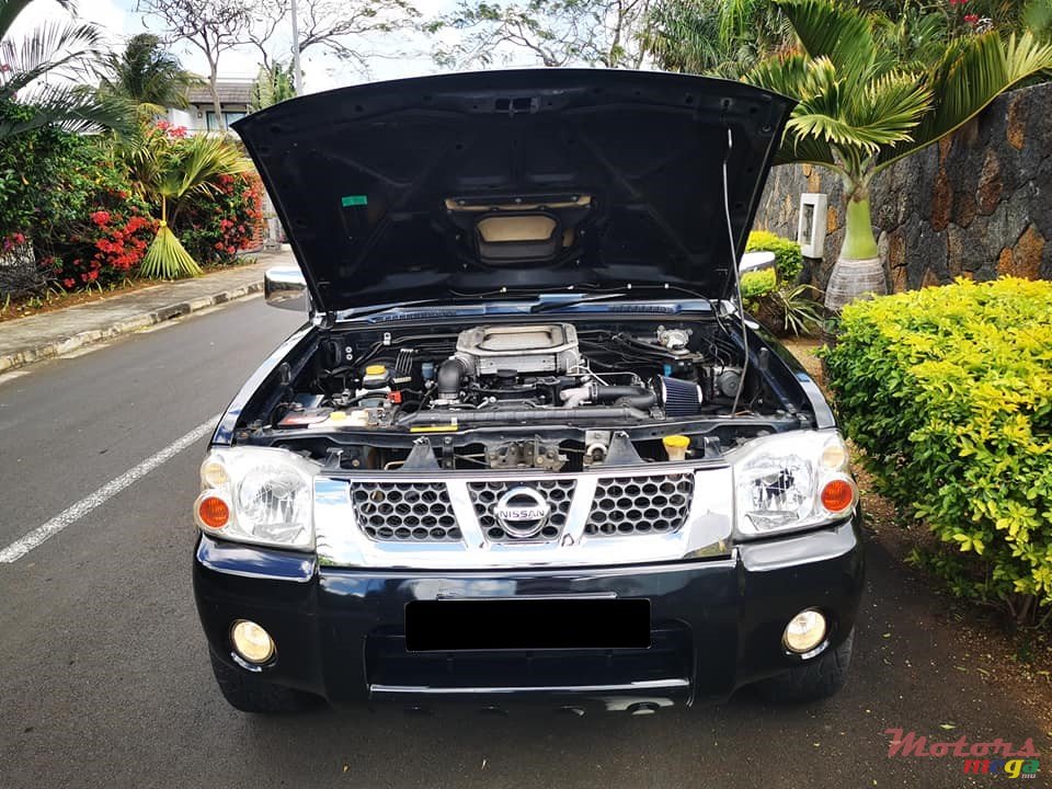 2013' Nissan Hardbody NP300 photo #6