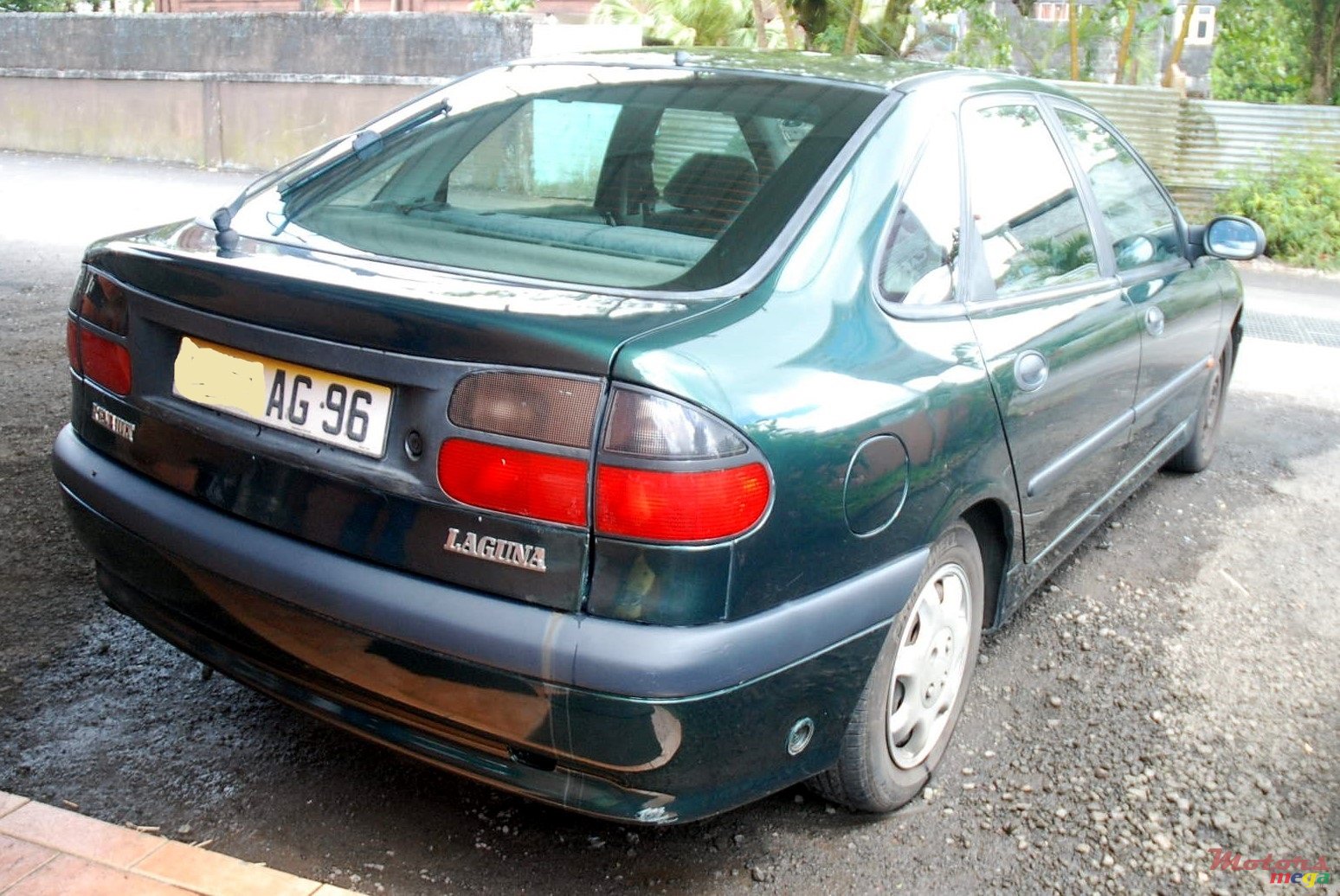 1996' Renault Laguna photo #1