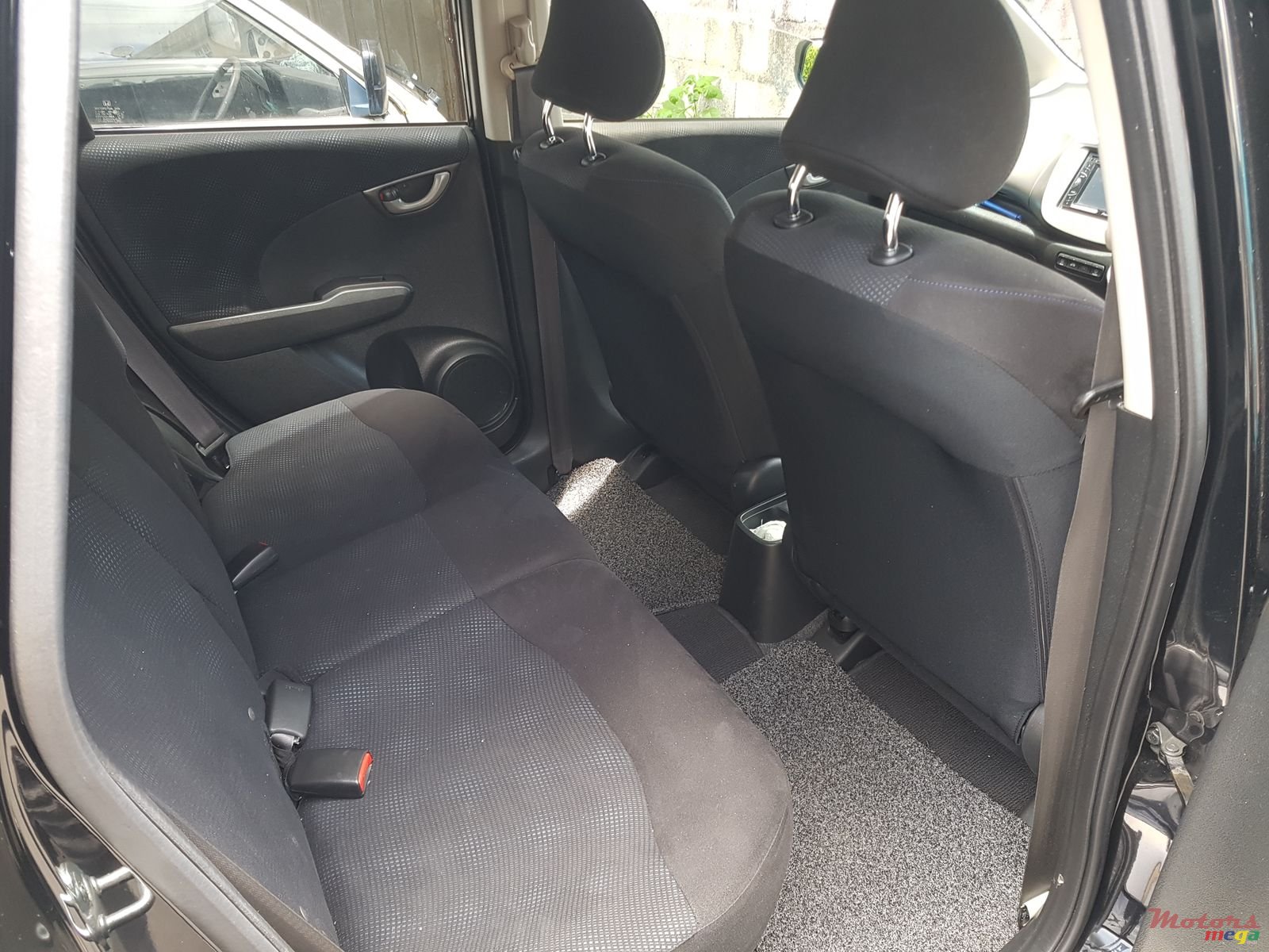 2013' Honda Insight photo #4