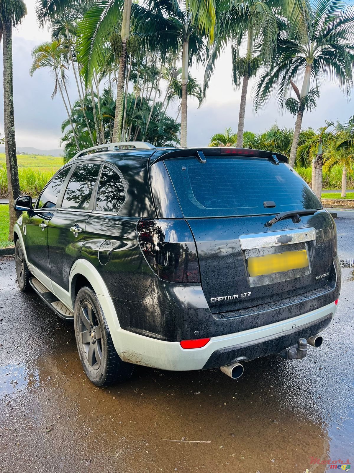 2010' Chevrolet Captiva Ltz photo #4