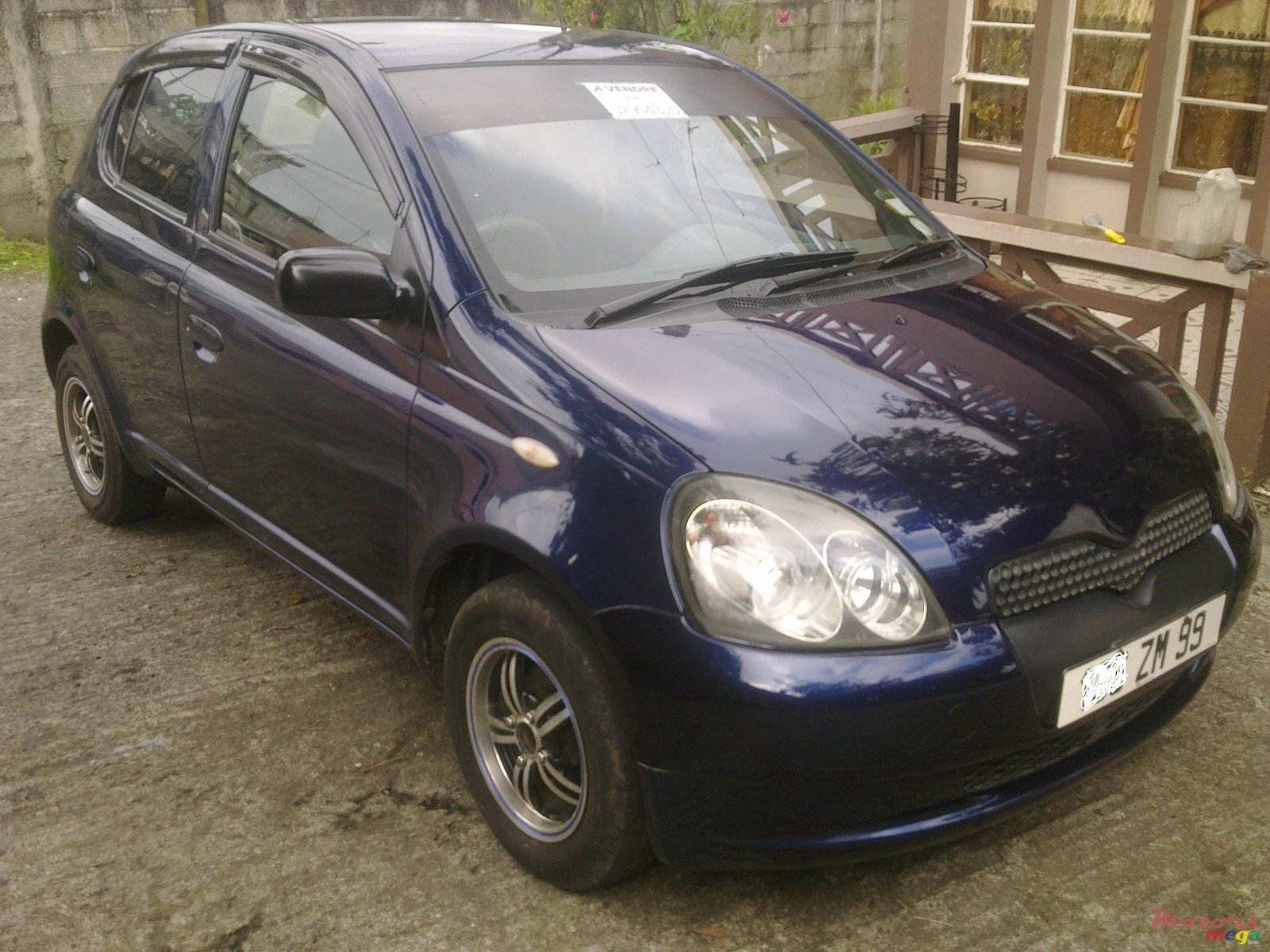 1999' Toyota Vitz Manuel photo #1