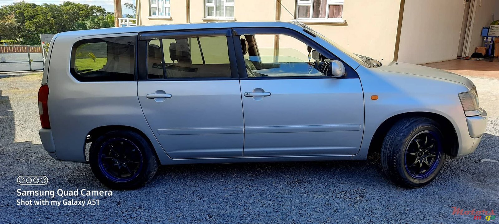 2005' Toyota Fielder photo #3