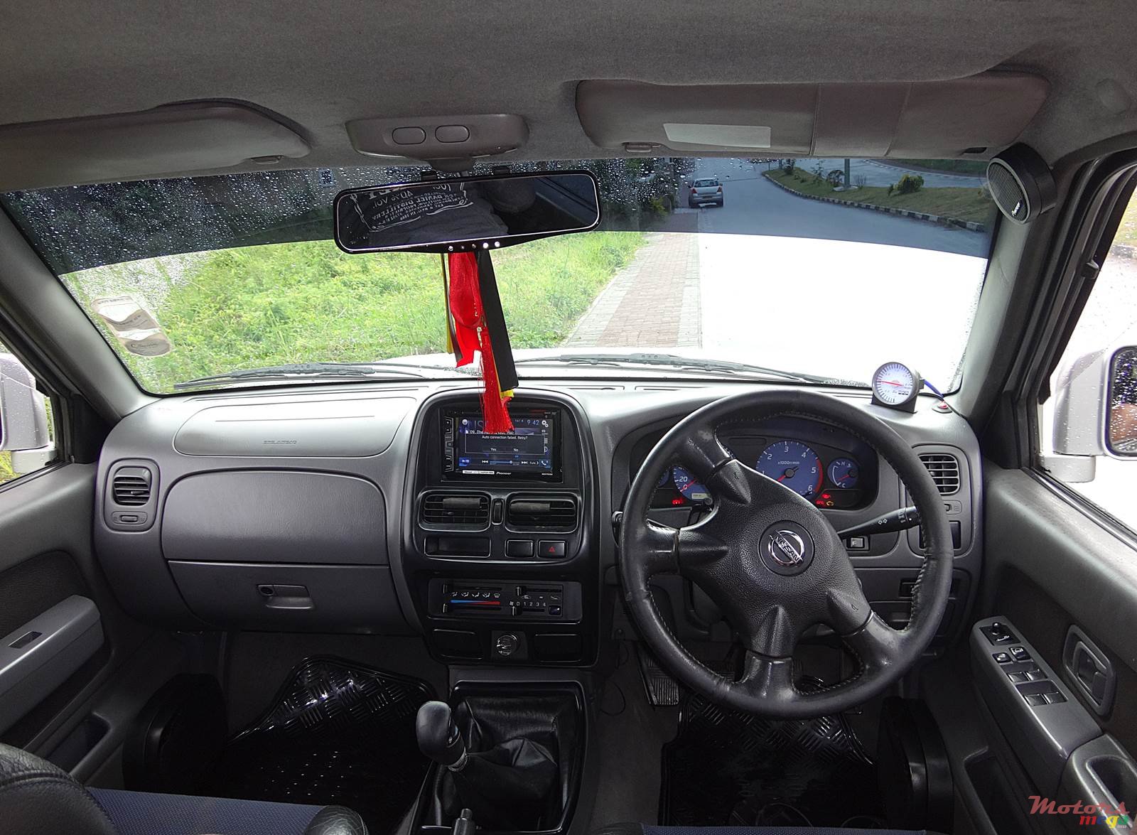 2006' Nissan Hardbody 4x2 photo #6