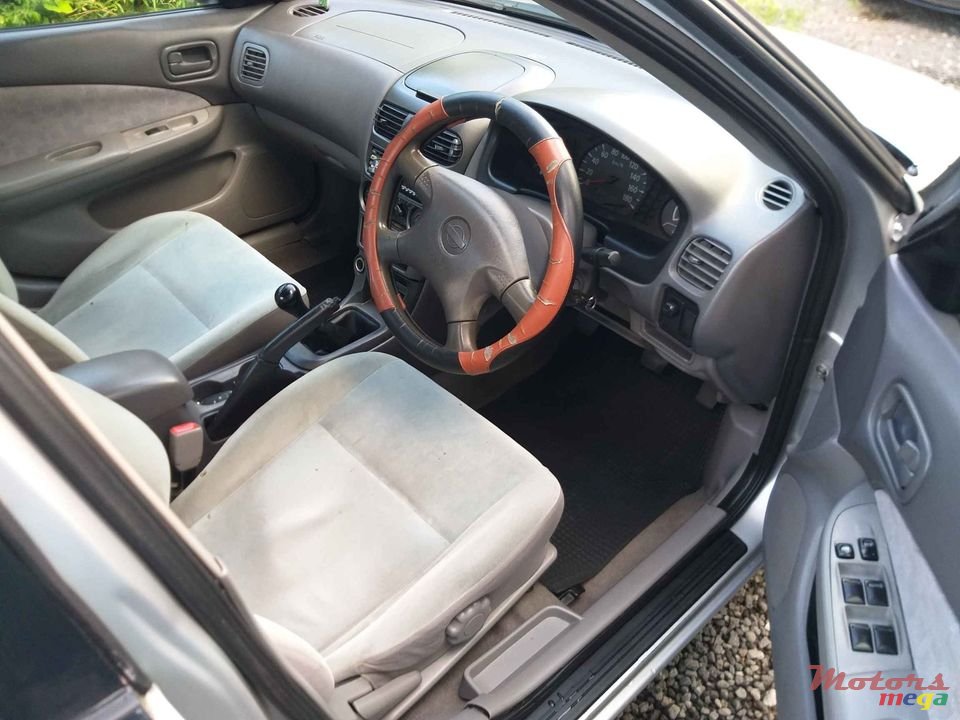 2002' Nissan Sunny FB15 photo #3