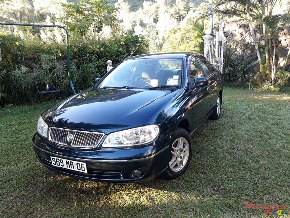 2006' Nissan Sunny photo #6