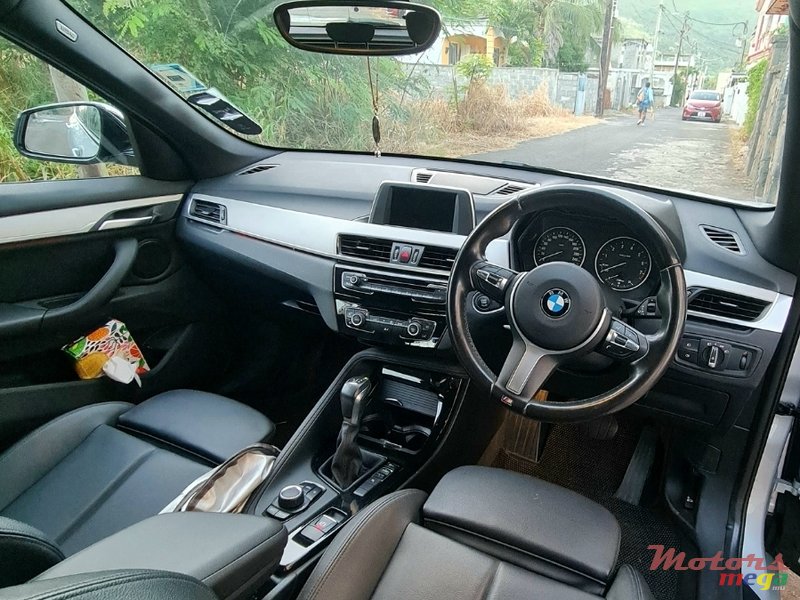 2017' BMW X1 X1 SDRIVE 18i photo #5