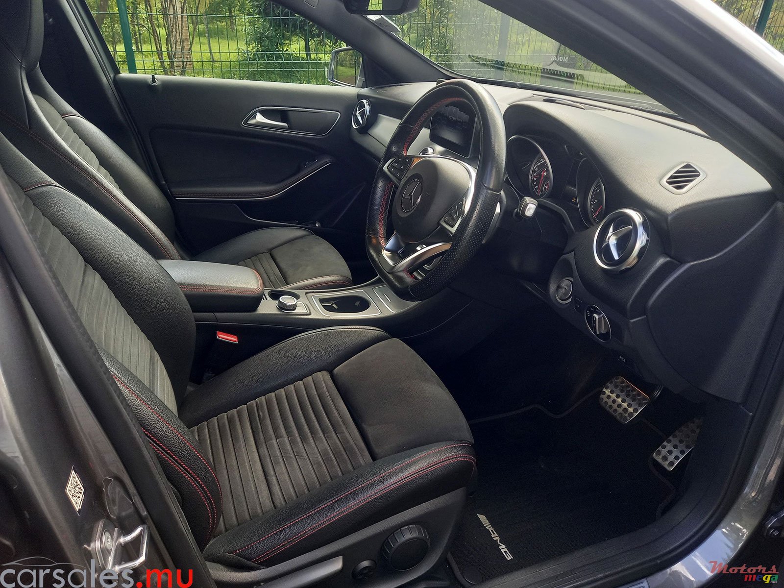 2020' Mercedes-Benz GLA 200 AMG 1.6 photo #6