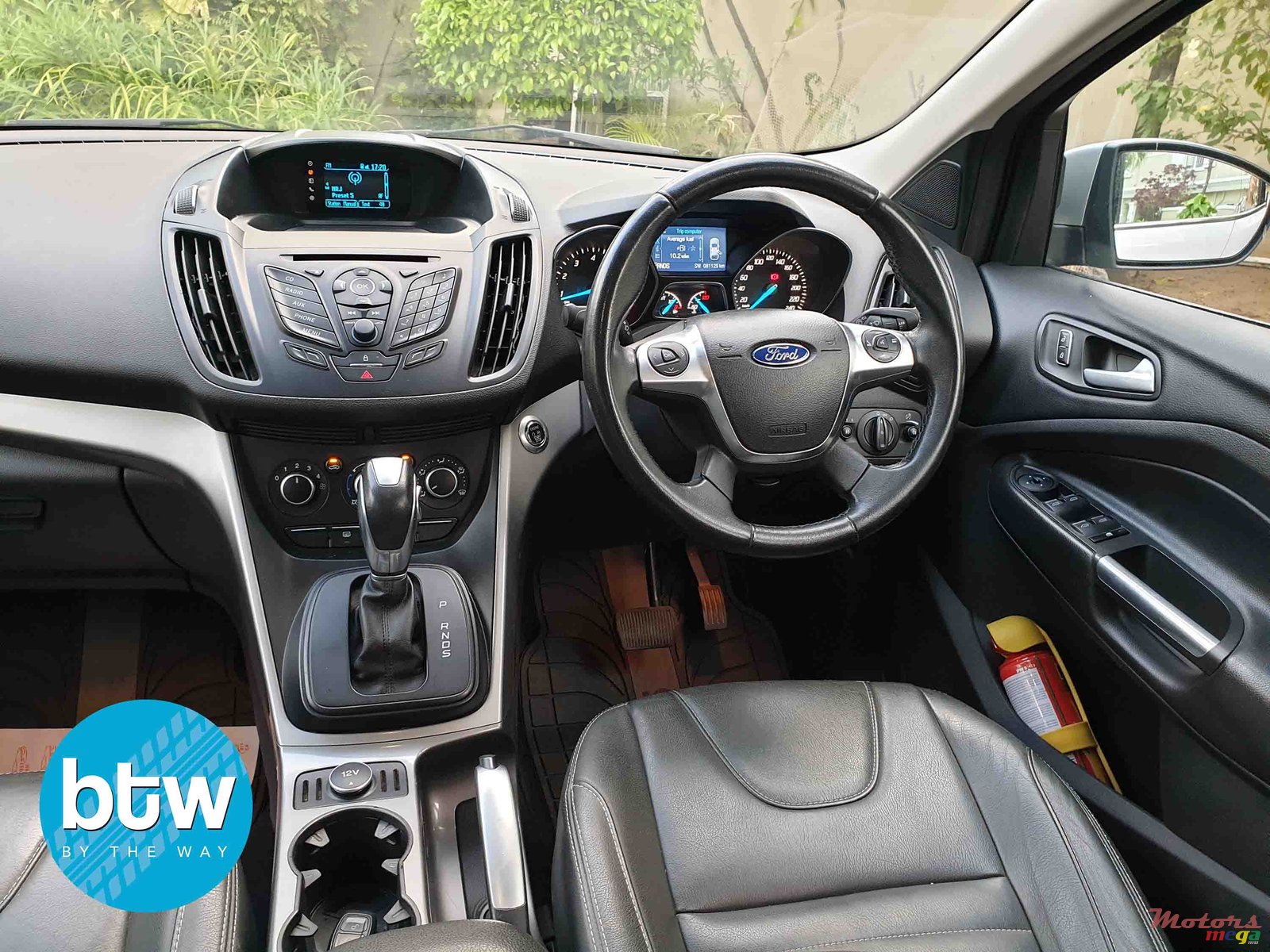 2015' Ford Kuga photo #5