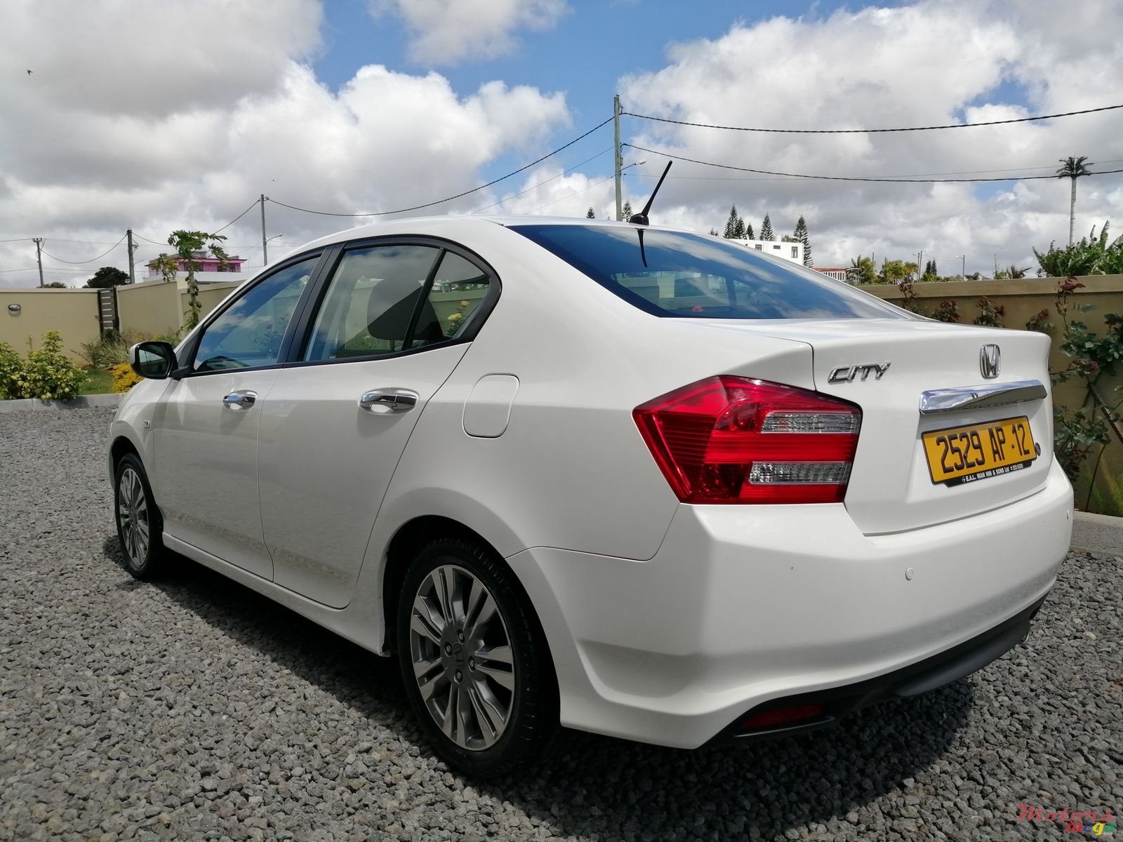 2012' Honda City photo #3