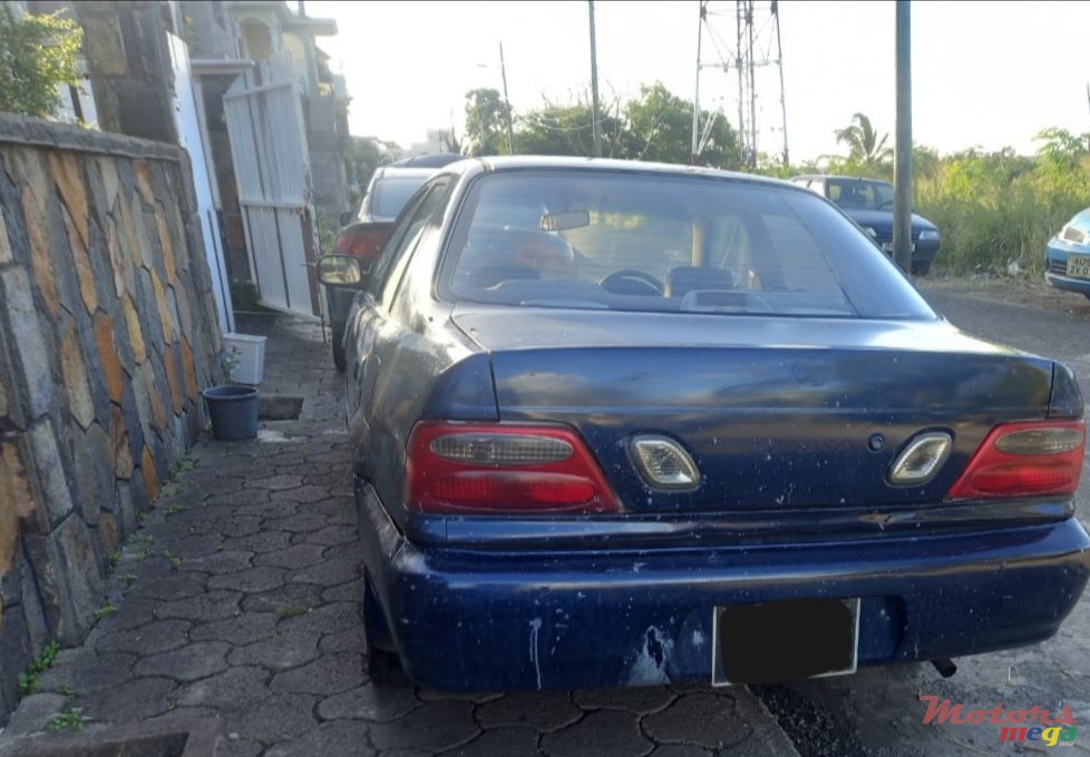 2000' Toyota Soluna photo #4