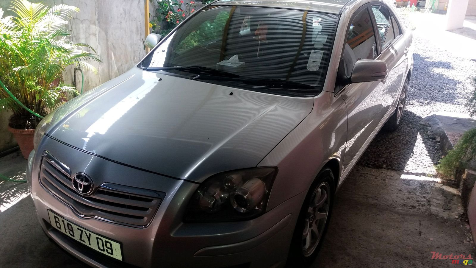 2009' Toyota Avensis photo #5