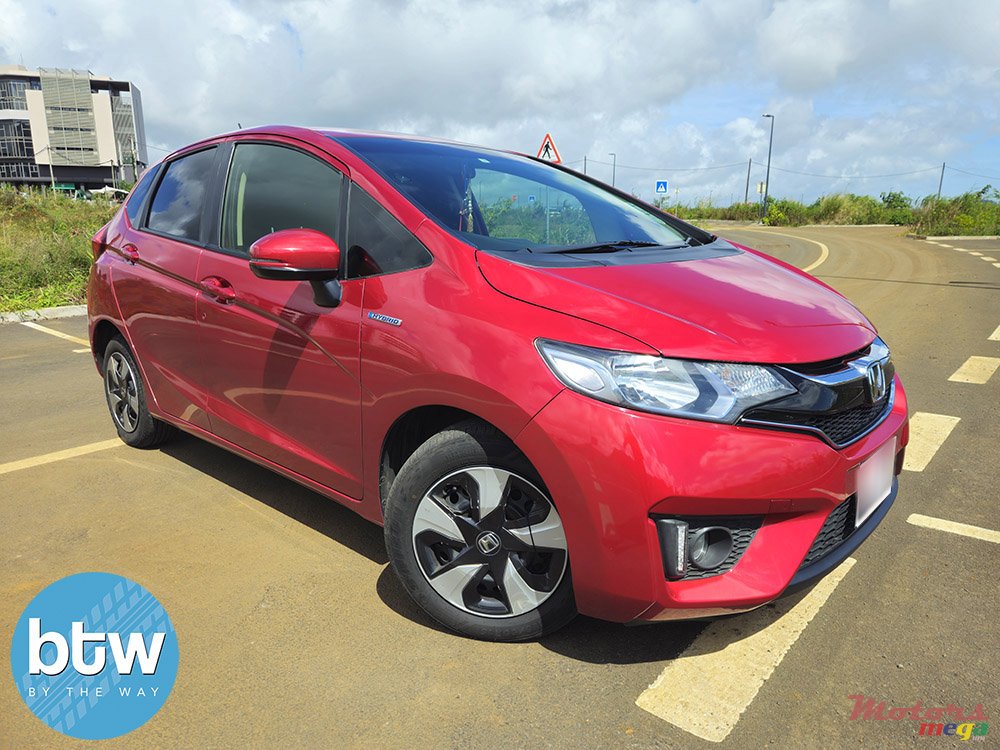 2017' Honda Fit photo #1