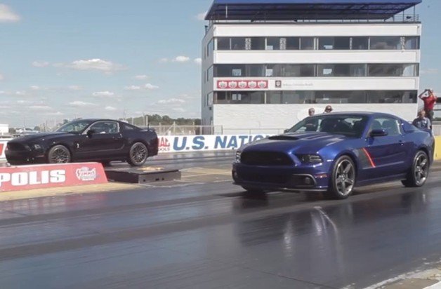 Shelby GT500 and Roush Stage 3 Go Head to Head At The Drag Strip