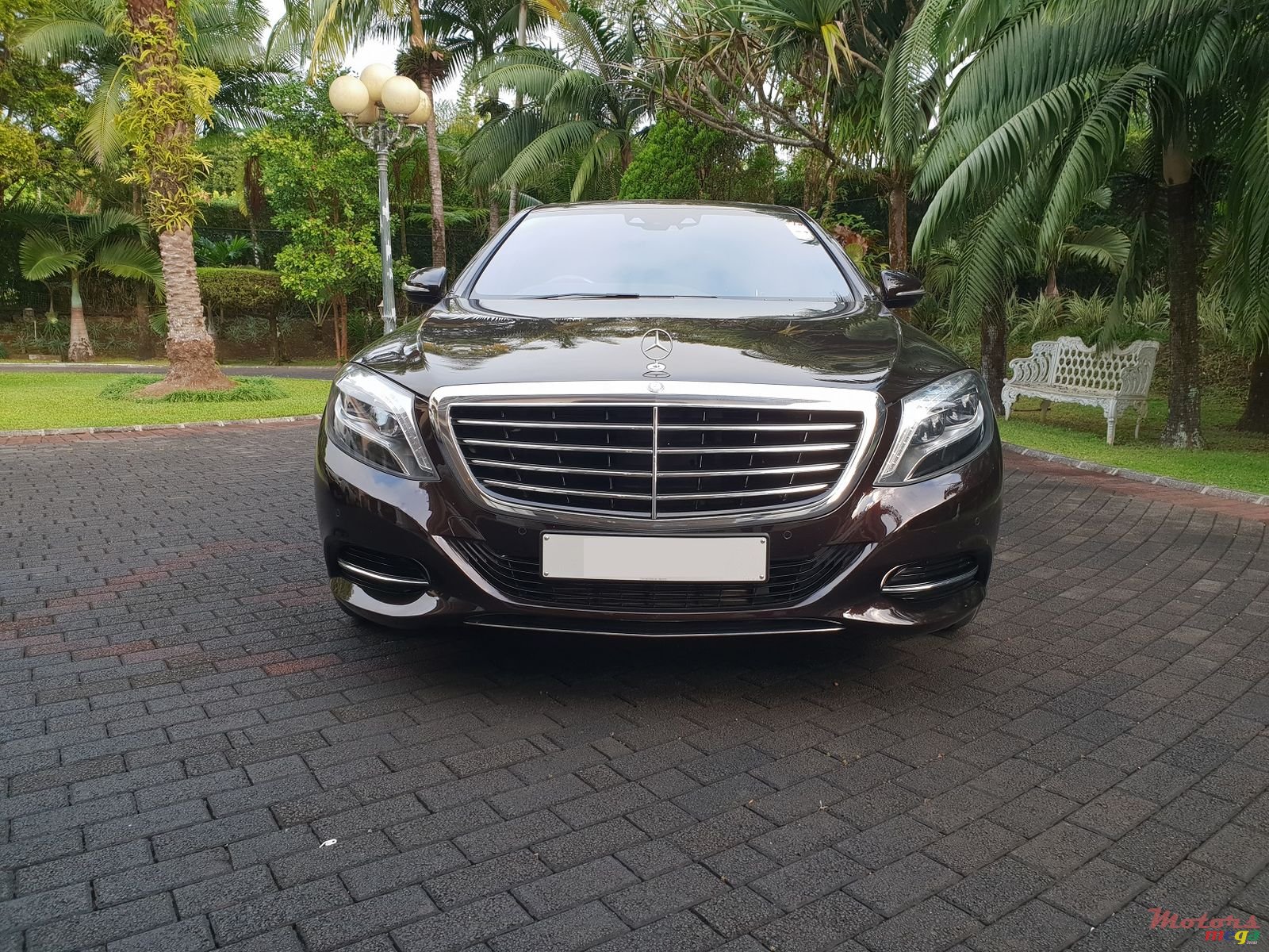 2013' Mercedes-Benz S-Class photo #3