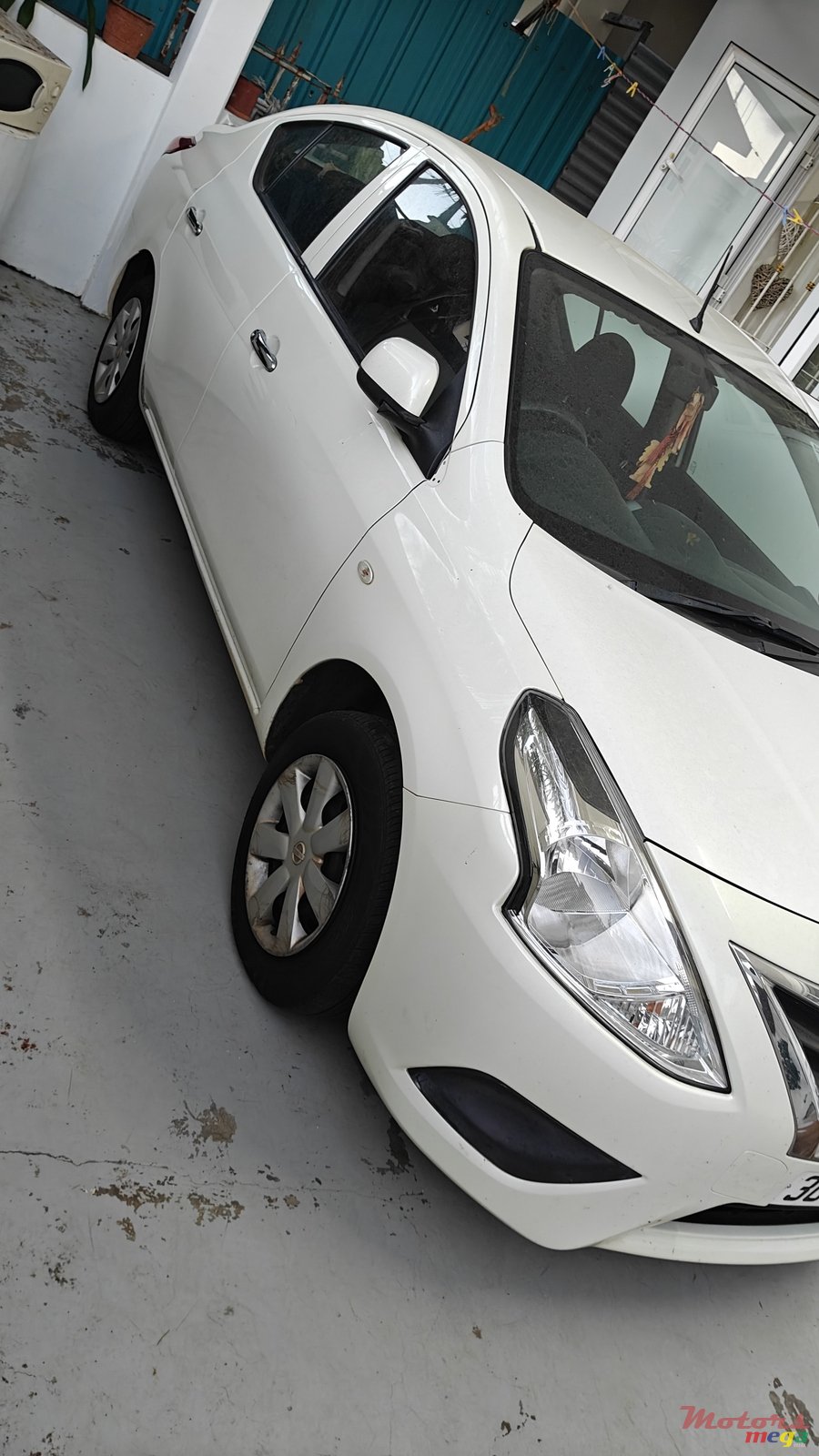 2016' Nissan Almera photo #2