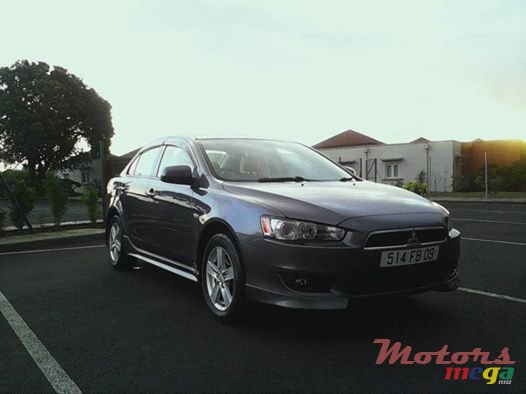 2009' Mitsubishi Lancer ex photo #1