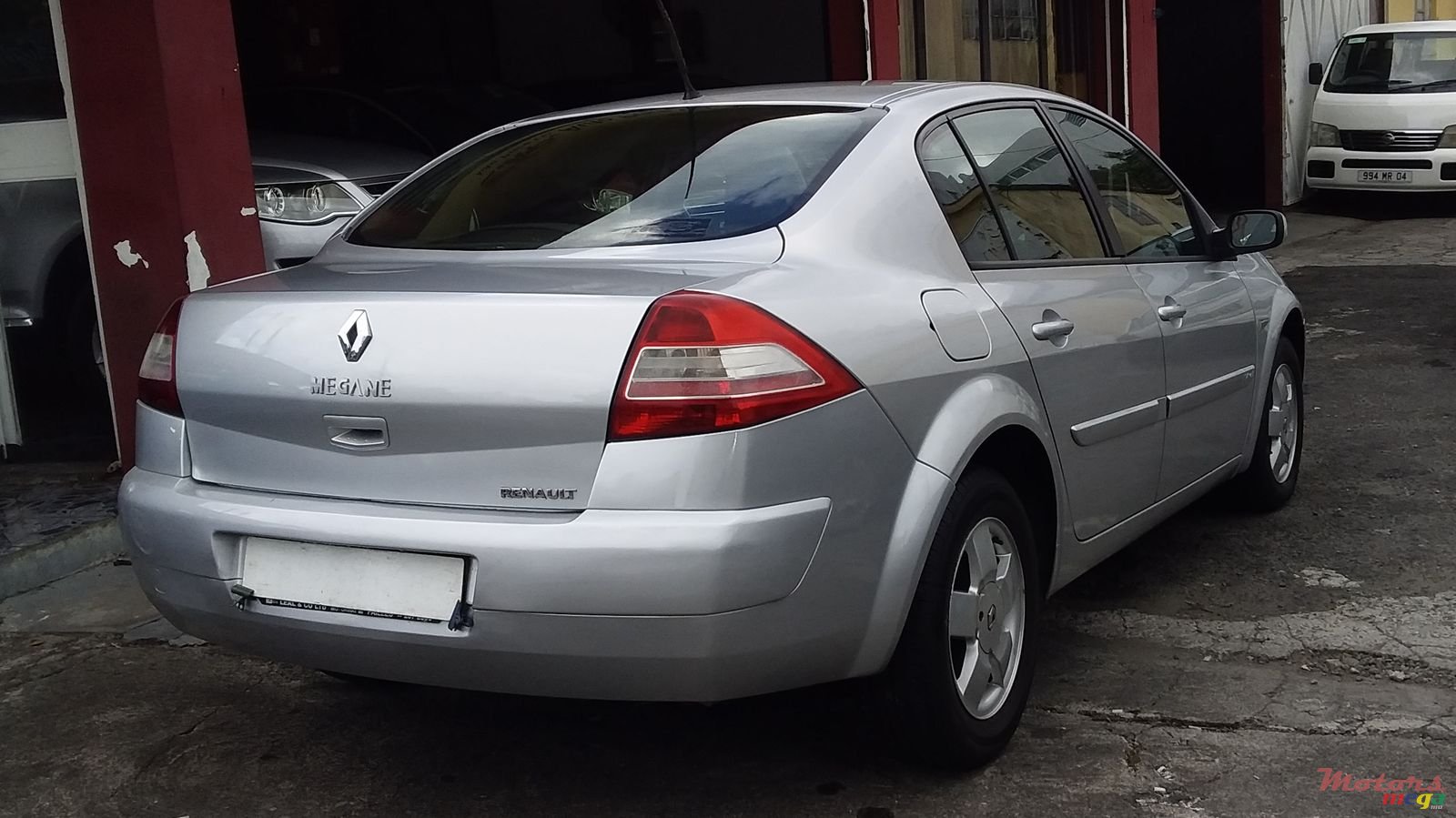 2007' Renault Megane photo #4