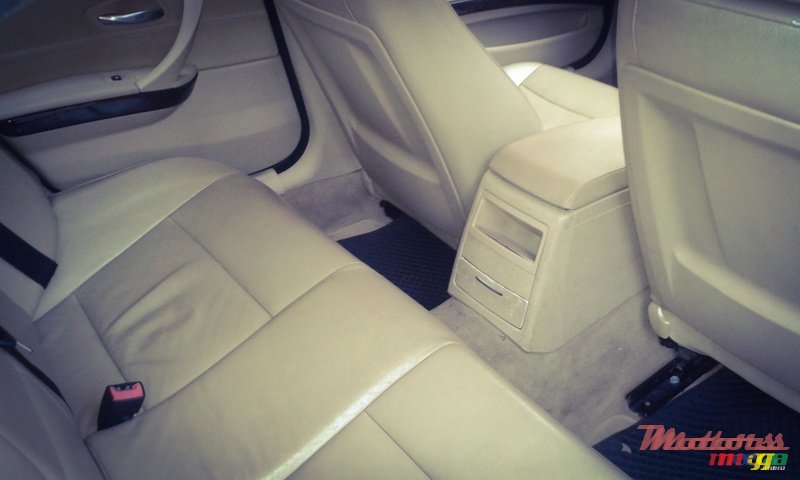 2005' BMW 320 E90 photo #4