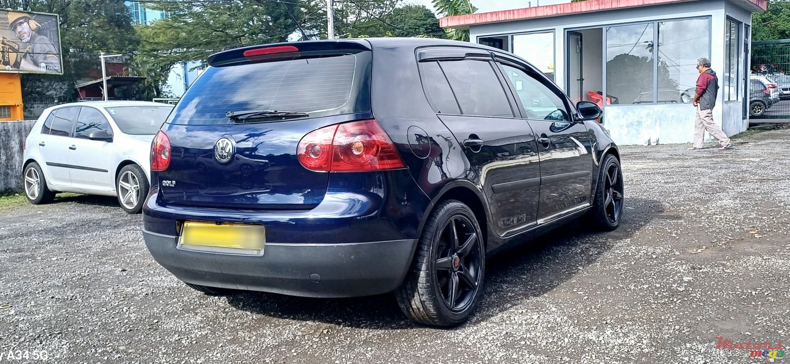 2009' Volkswagen Golf Mk5 photo #3