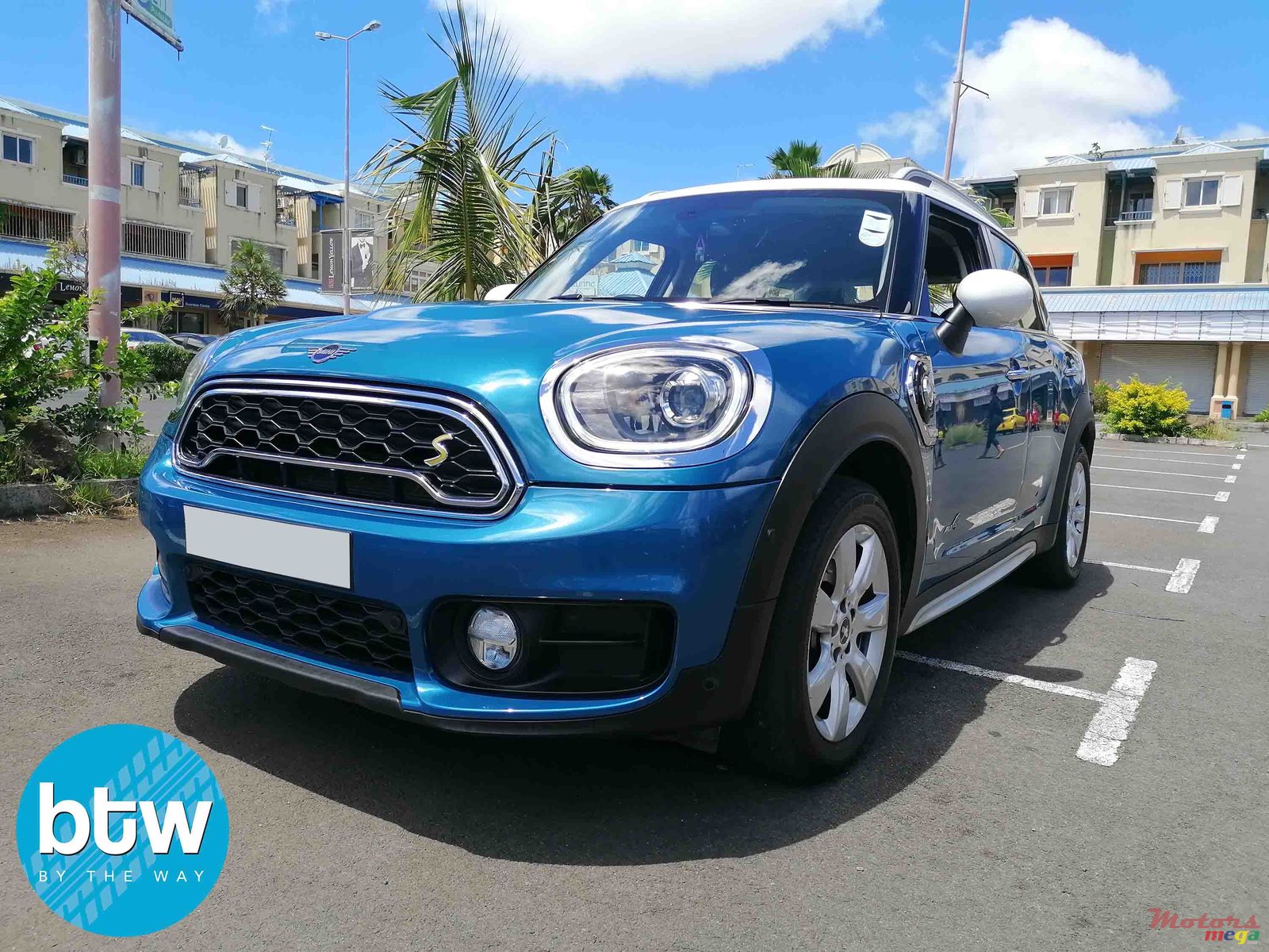 2019' MINI Countryman photo #2