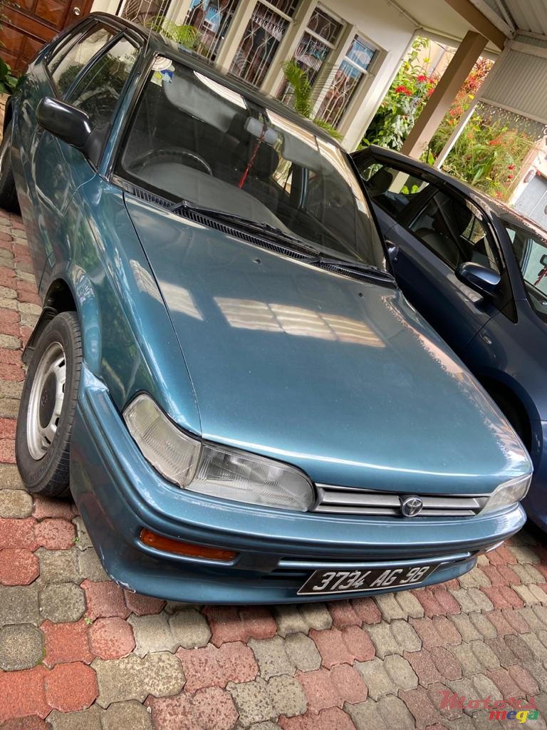 1998' Toyota Tazz photo #2