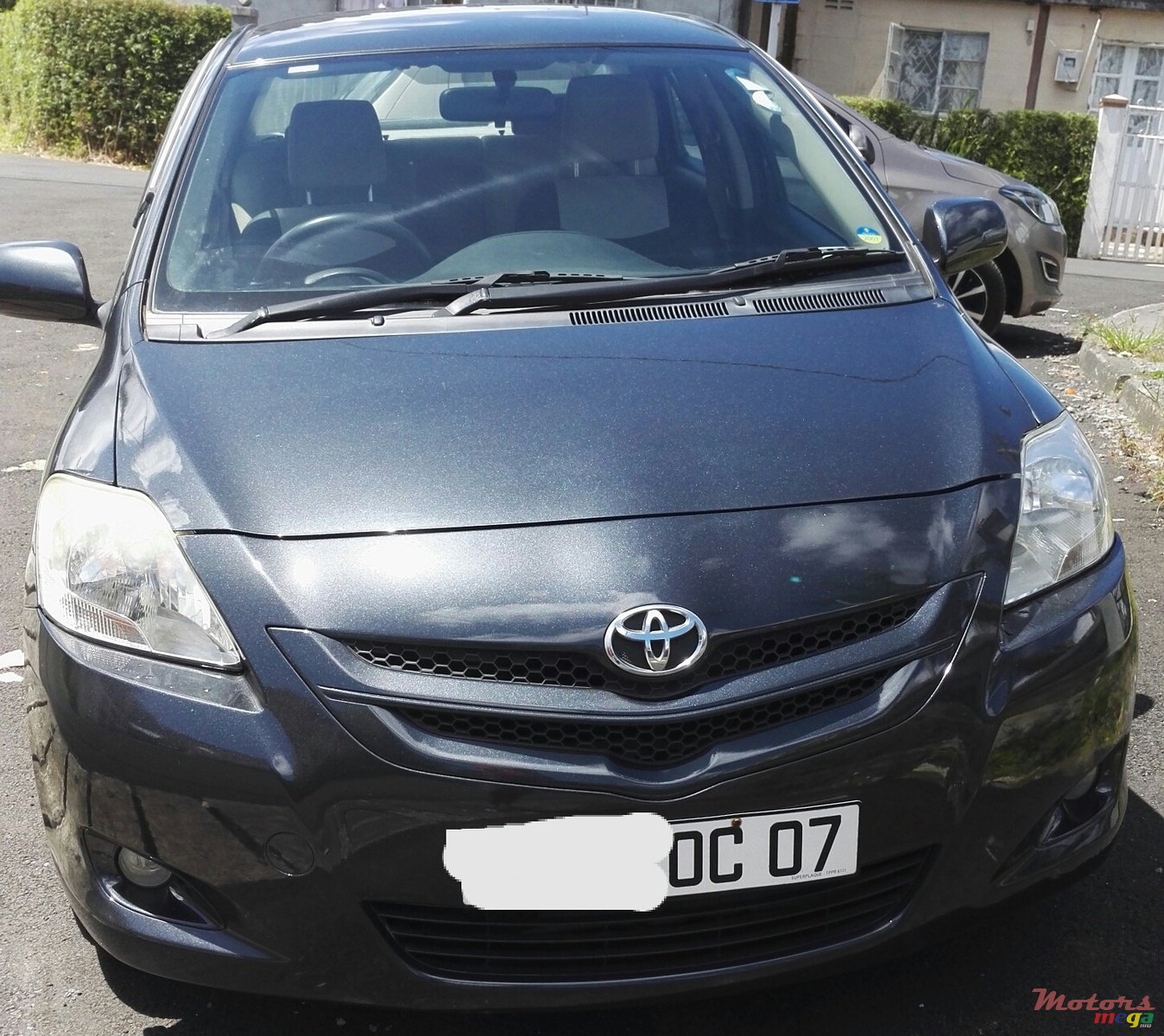 2007' Toyota Yaris photo #1