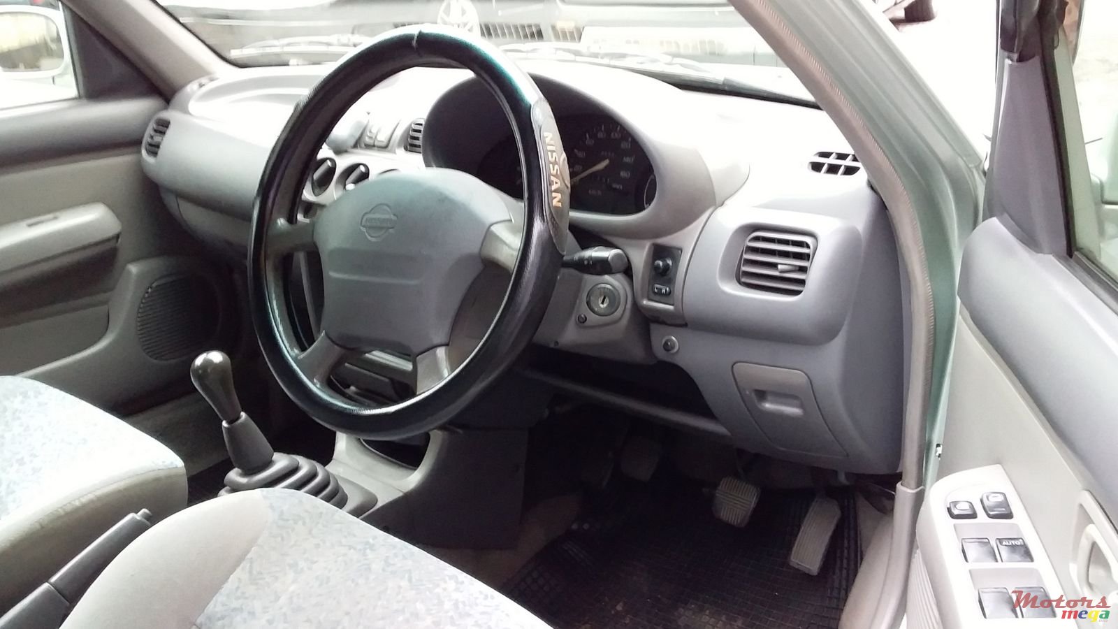 1997' Nissan March photo #3