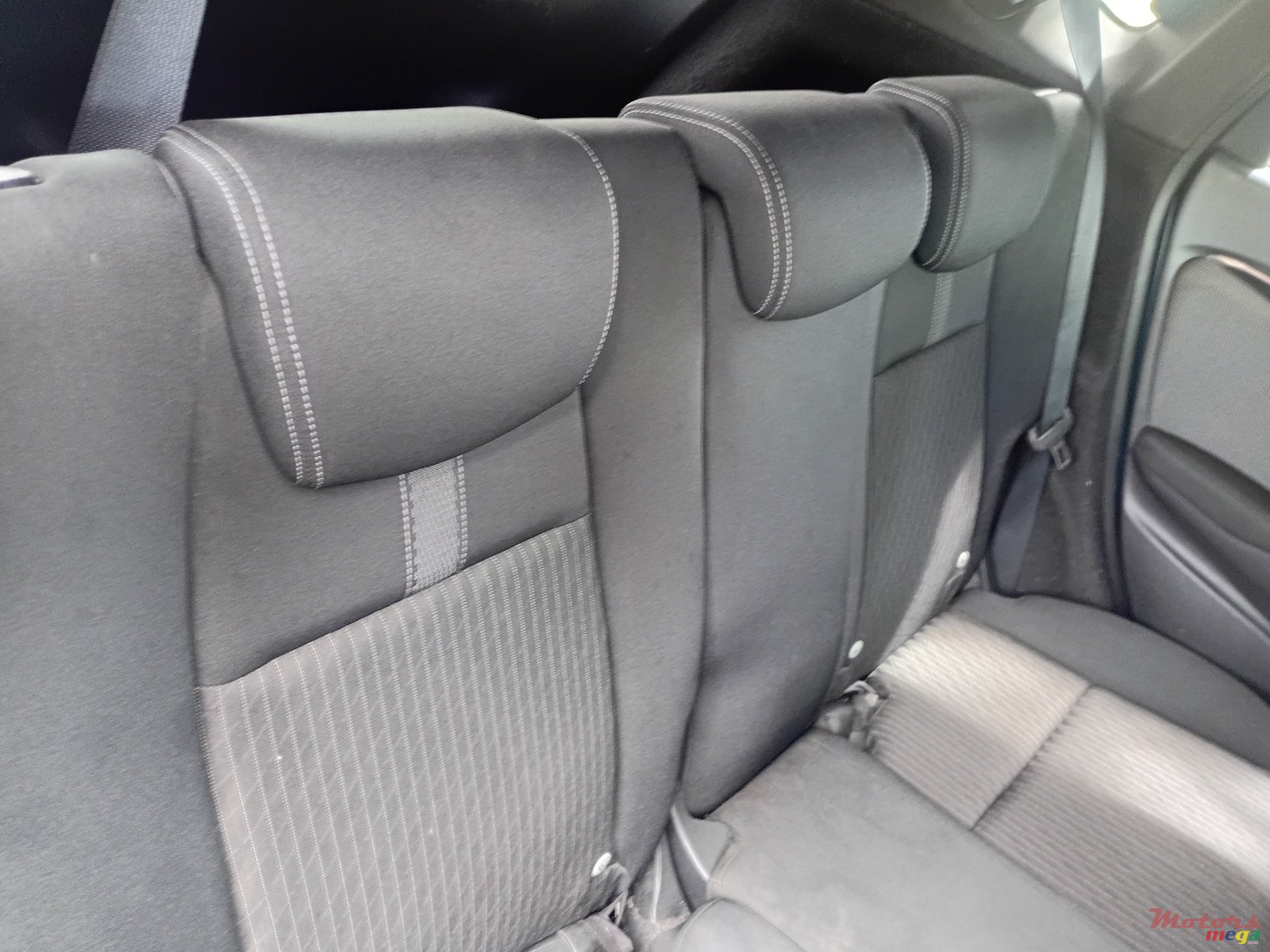 2017' Honda Fit photo #5