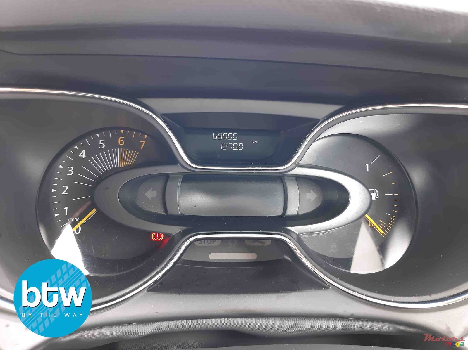 2015' Renault Captur photo #5