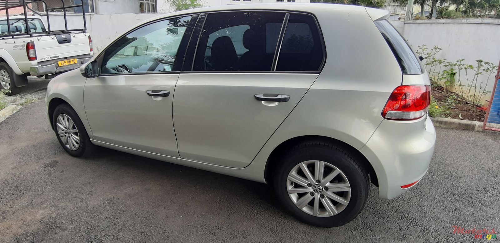 2011' Volkswagen Golf VI photo #4