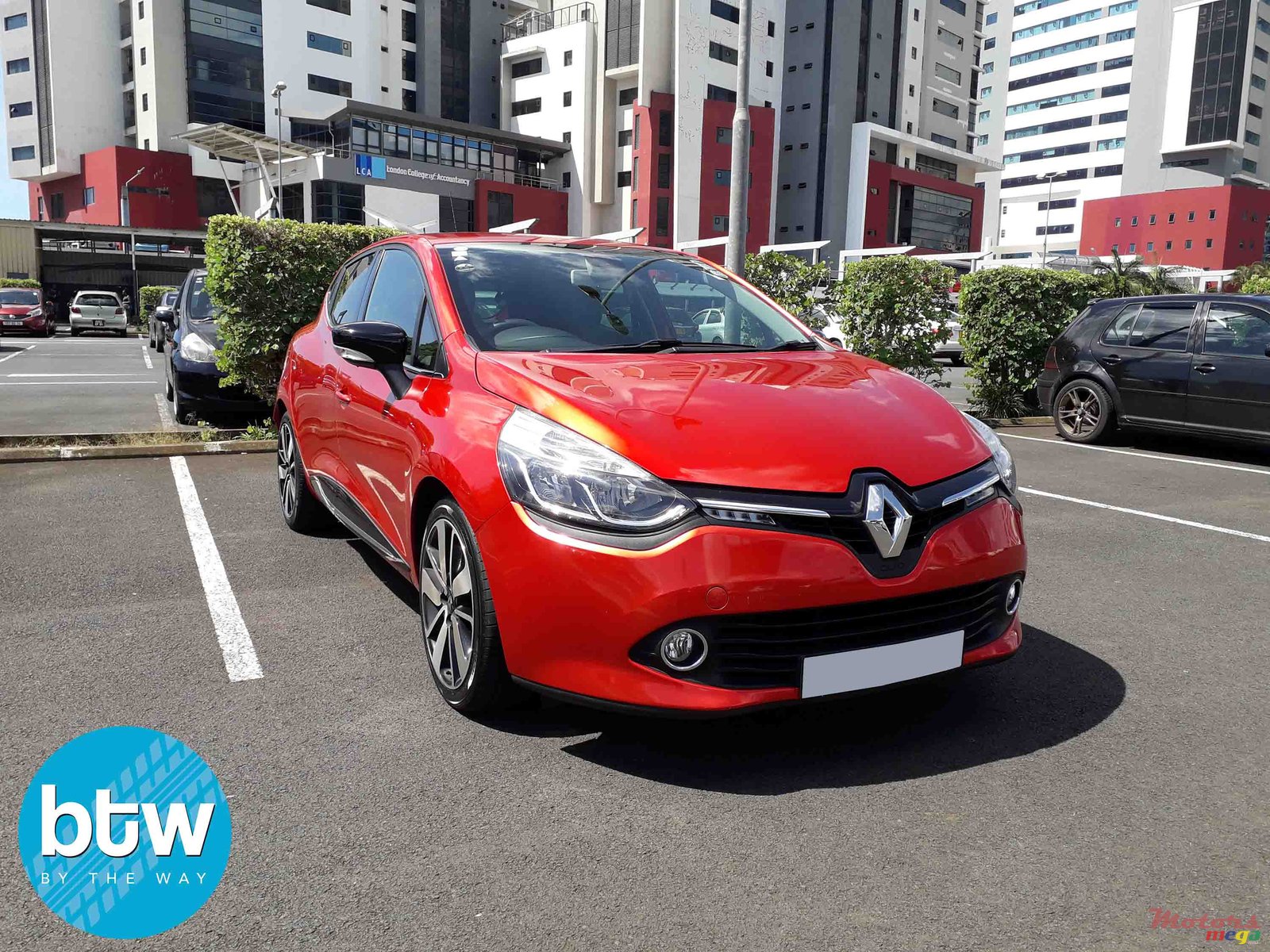 2016' Renault Clio Turbo - Automatic photo #1