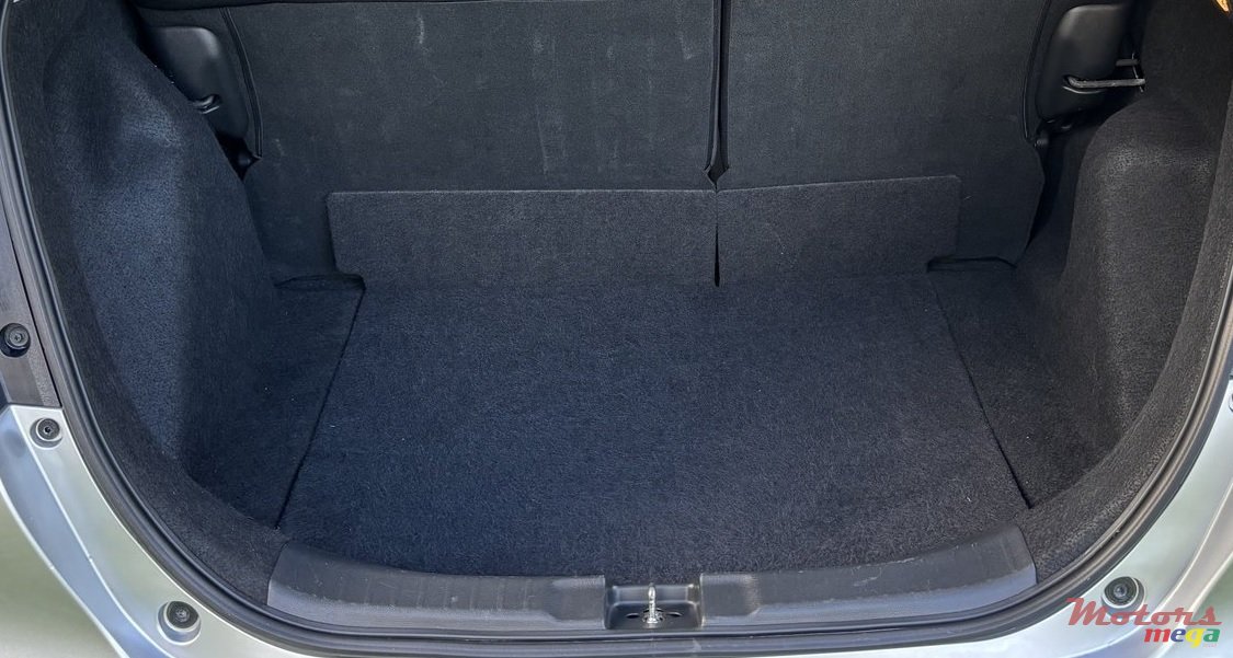 2014' Honda Fit photo #1