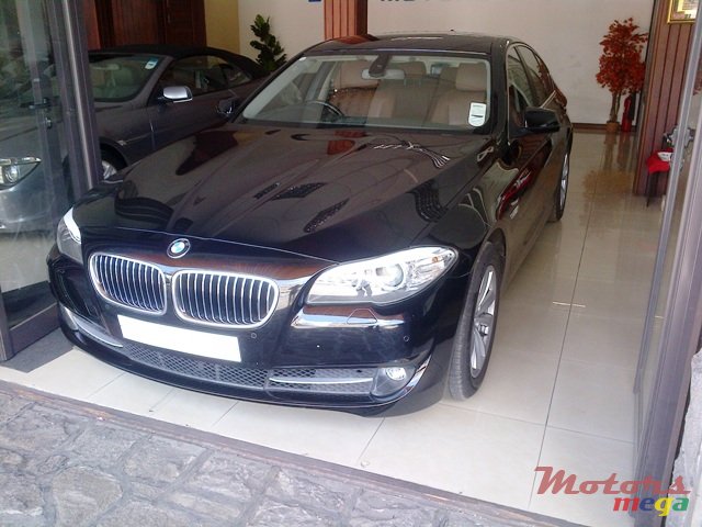 2010' BMW 520 photo #2
