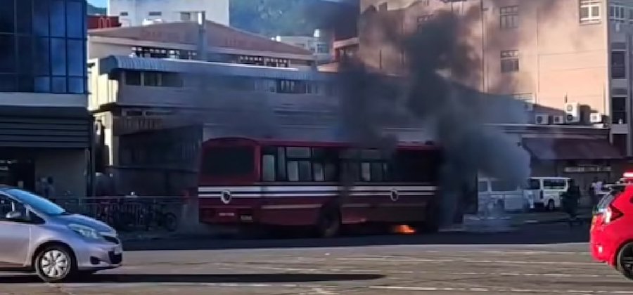 TBS bus fire, Gare du Nord, à Port-Louis, 23.05.2025